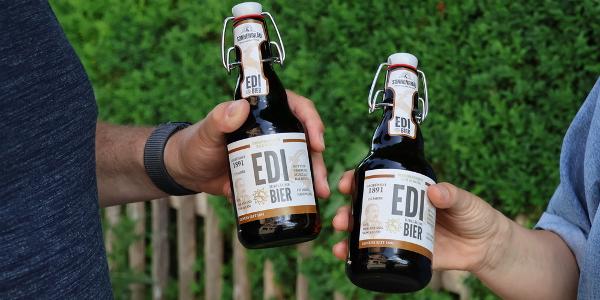 Die Sonnenbräu ist eine unabhängige Privatbrauerei im Rheintal und wird seit ihrer Gründung 1891 in der fünften Generation von der Gründerfamilie geführt. Die Sonnenbräu ist eine unabhängige Privatbrauerei im Rheintal und wird seit ihrer Gründung 1891 in der fünften Generation von der Gründerfamilie geführt.