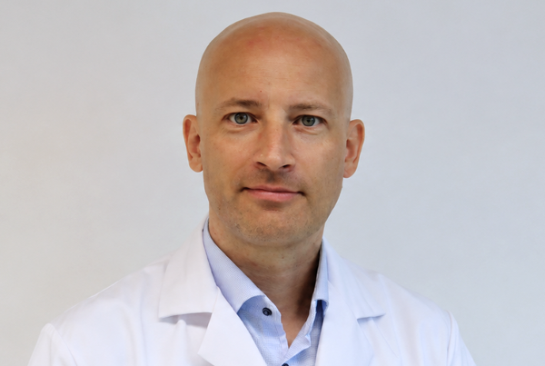 PD Dr. med. Wolf-Dieter Zech.