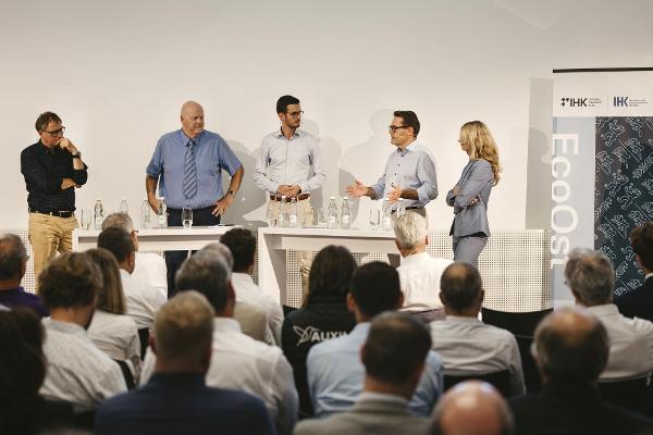 Beni Würth (2.v.r.) ortet ein strukturelles Problem: Bei so vielen Akteuren sei oft unklar, wer  Verantwortung für die Versorgungssicherheit trage.
