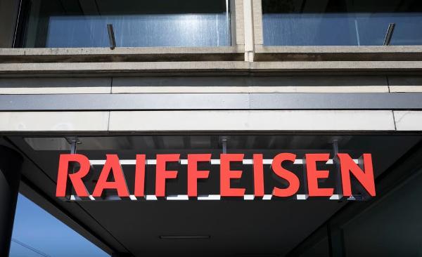 Ausschlaggebend war auch die rückläufige Nachfrage nach Schalterdienstleistungen vor Ort.