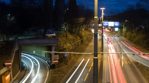 Die ORK fordert ein verbindliches Konzept, das aufzeigt, dass zwischen Zürich und Winterthur genügend attraktive Verbindungen für den Bahnfernverkehr Richtung Ostschweiz vorgesehen werden.
