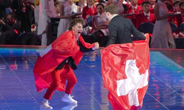 Cyrill Koller (Links) und Ian Hofer holen WorldSkills-Gold im Skill Industriy 4.0. (Bild SwissSkills/Michael Zanghellini)