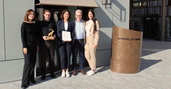 Sarah Remund, Dominic Flepp, Alexa Stoschek, Jan Schoch und Monika Reinau. (v.l.)