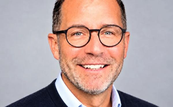 Matthias Geyer (52).