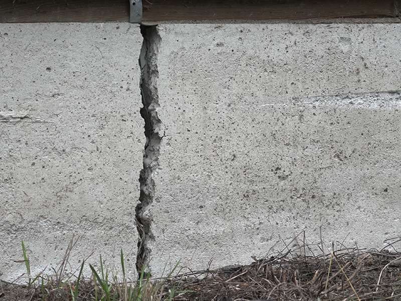 crack in concrete