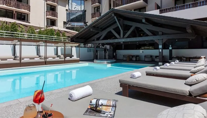 Enjoy a gourmet moment and a gourmet moment at the Hotel Les Aiglons