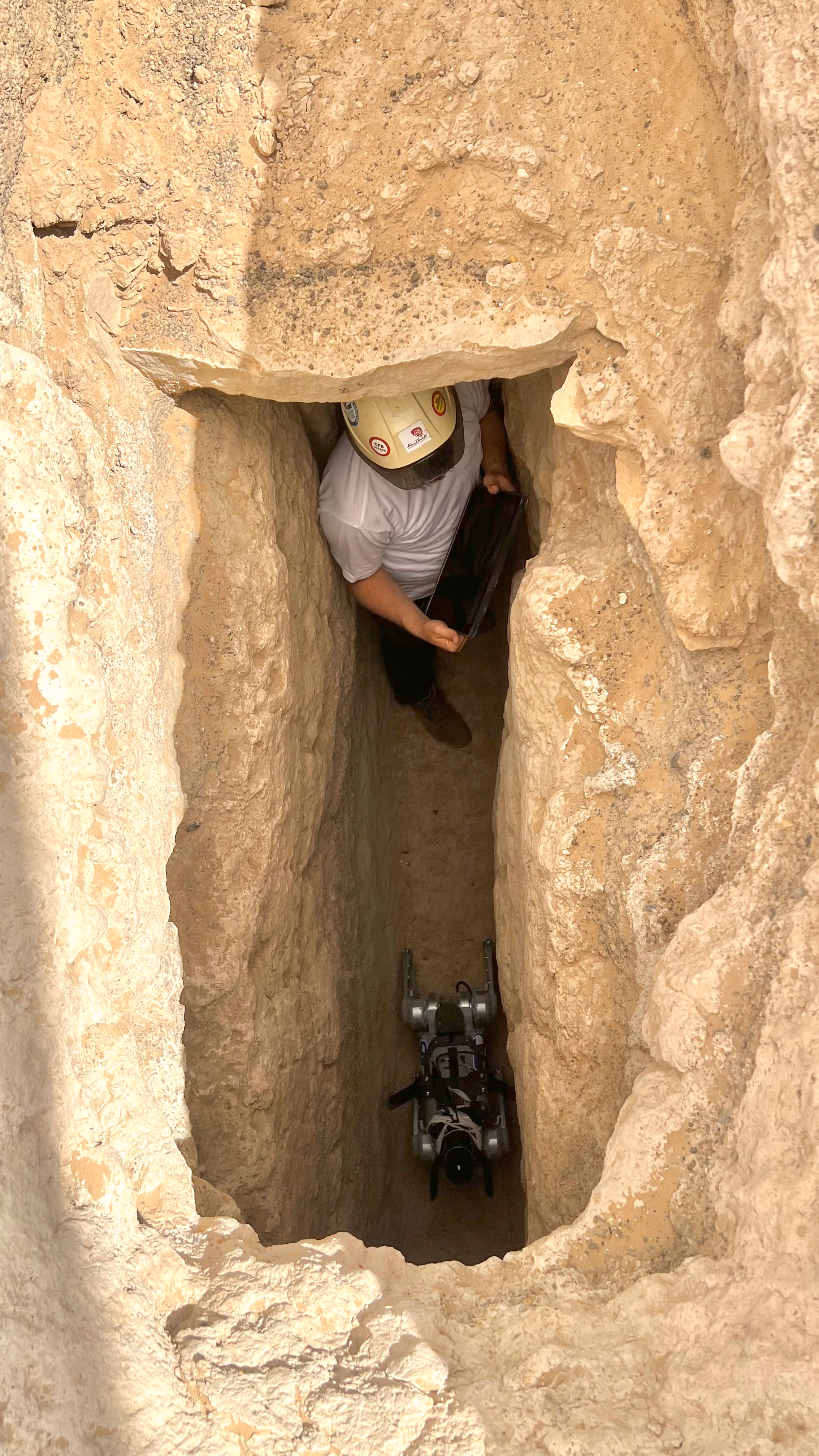 Leica team conducting 3D scanning survey