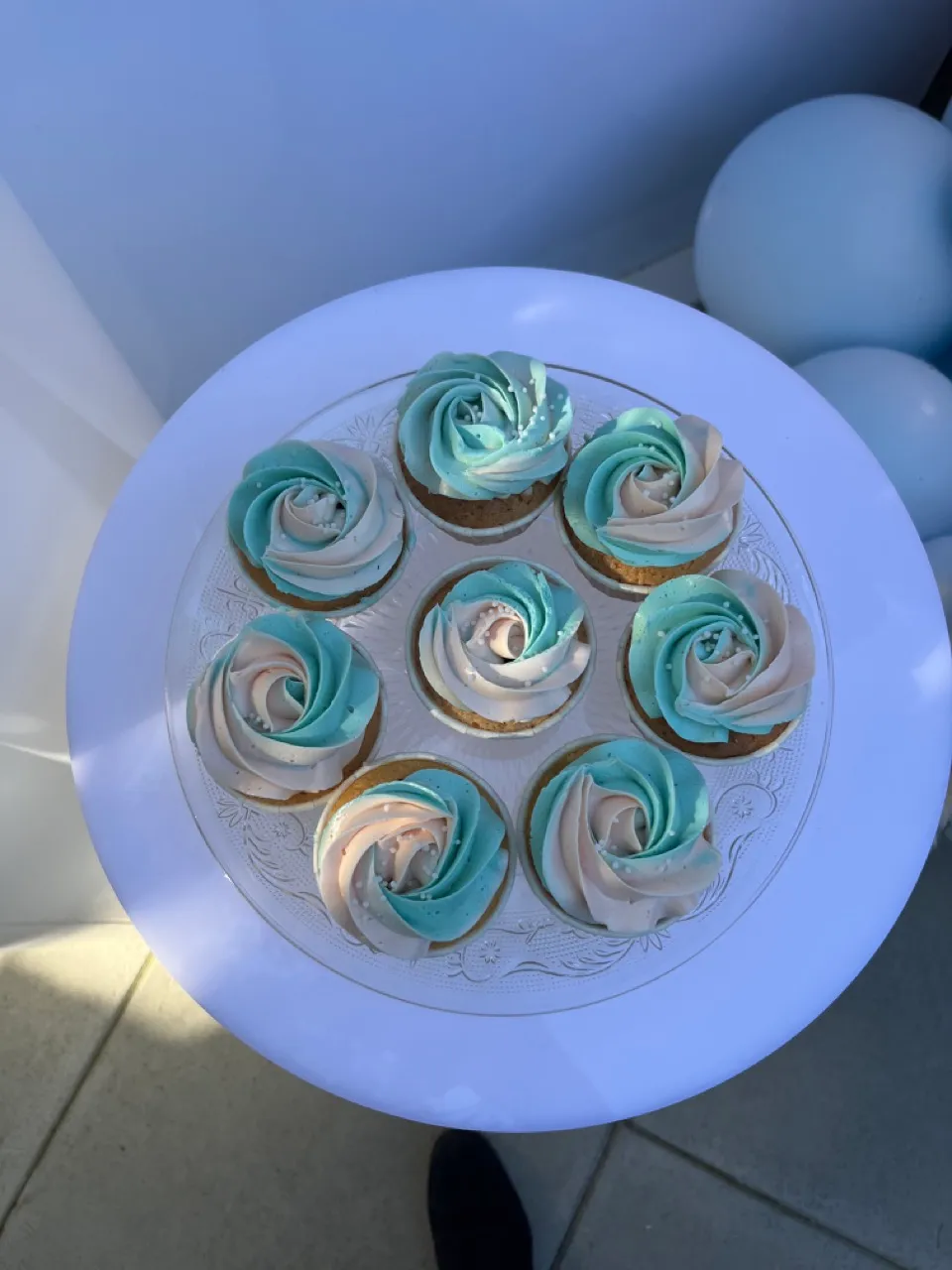 Blau Rosa Cupcakes – perfektes Detail für Baby Welcome Party