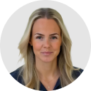 Ett porträtt av Emma, biträdande byggnadsingenjör på BTIB.