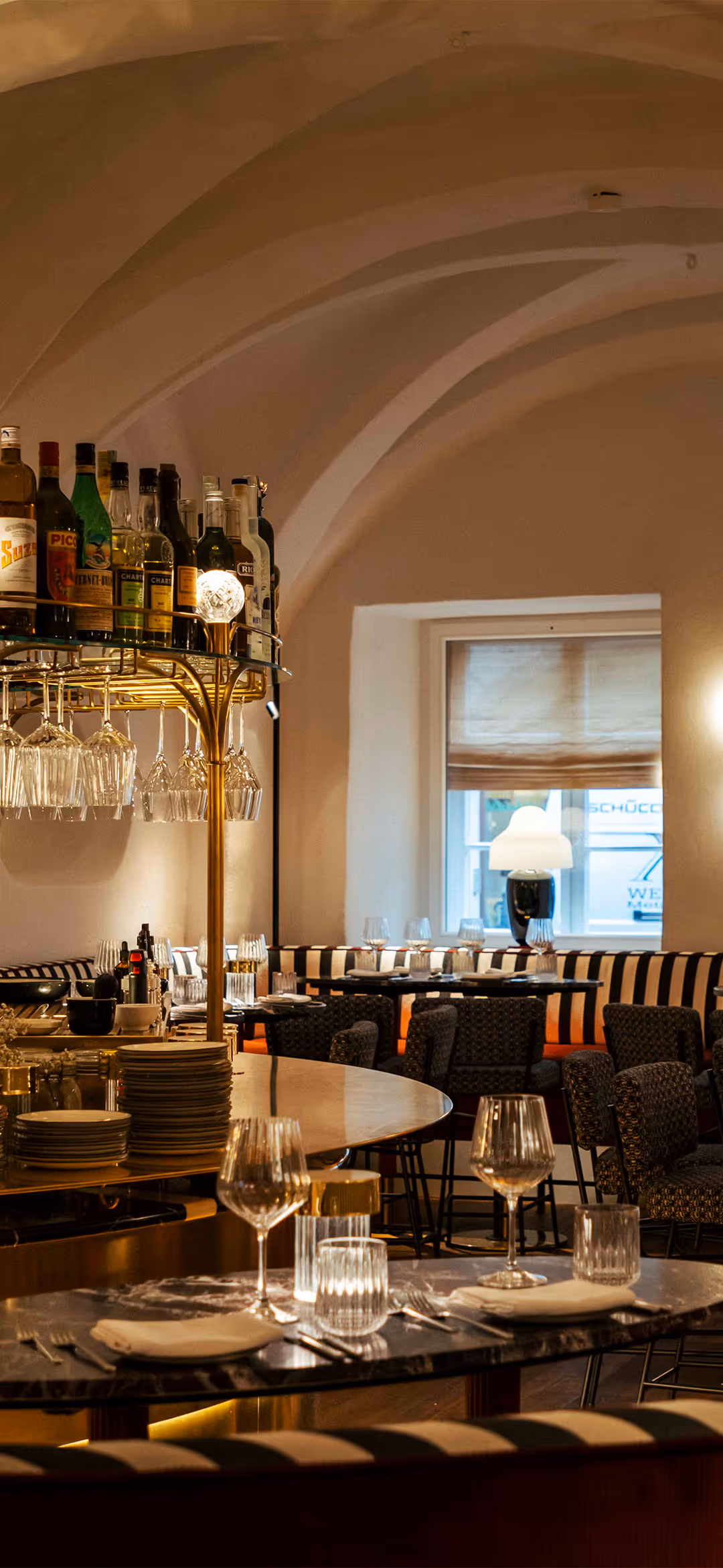 Innenansicht des Restaurants Schreiberei in München, gestaltet von Tasteful Concepts