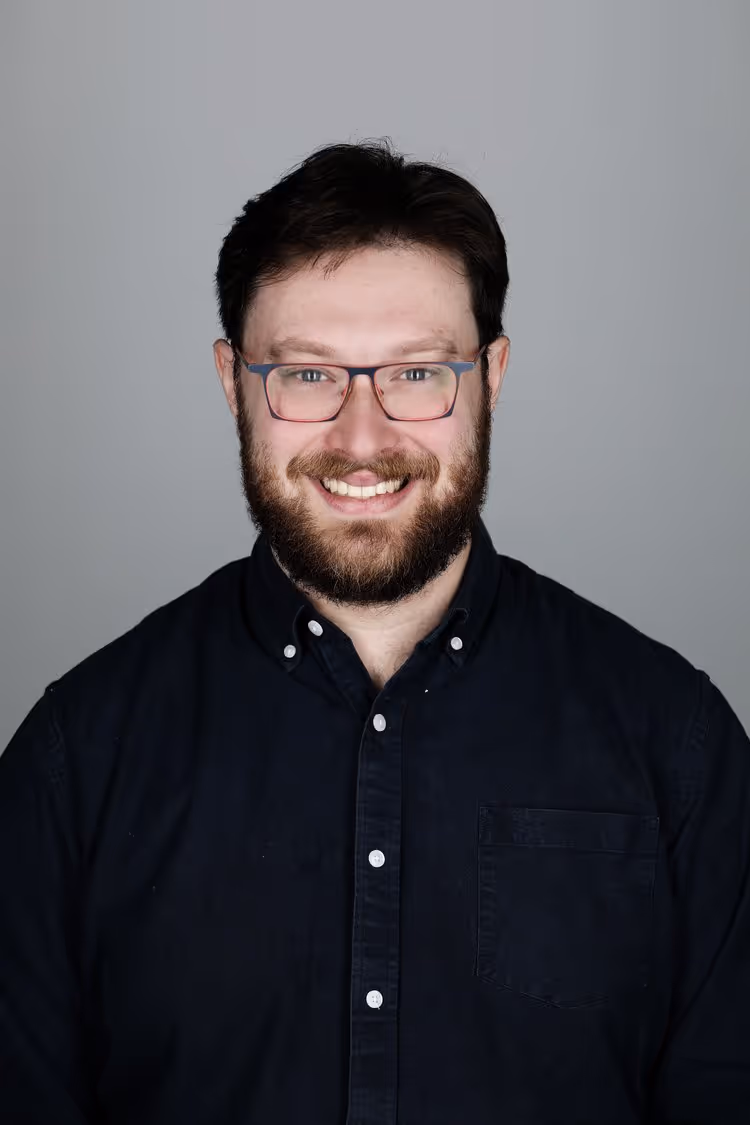 Jonah Shifrin NP at Lumin Health, delivering expert-led insurance covered ketamine therapy in Massachusetts
