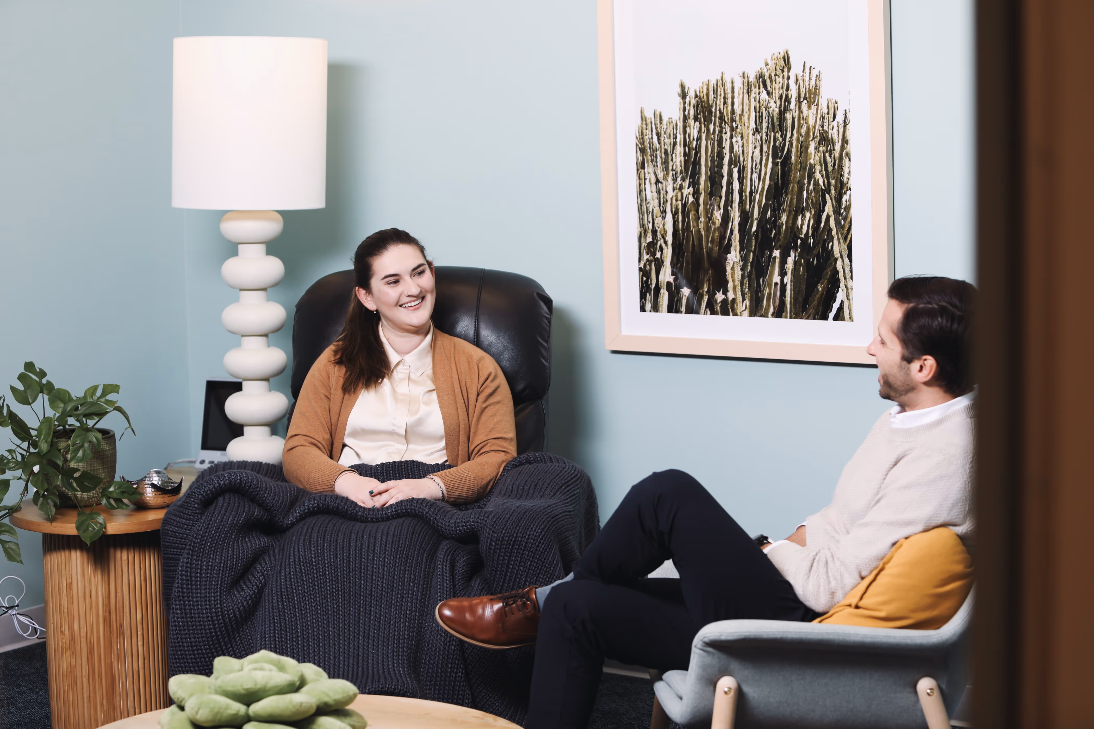 People preparing for insurance-covered ketamine therapy at Lumin Health for depression and anxiety, including an expert medical doctor and patient. 