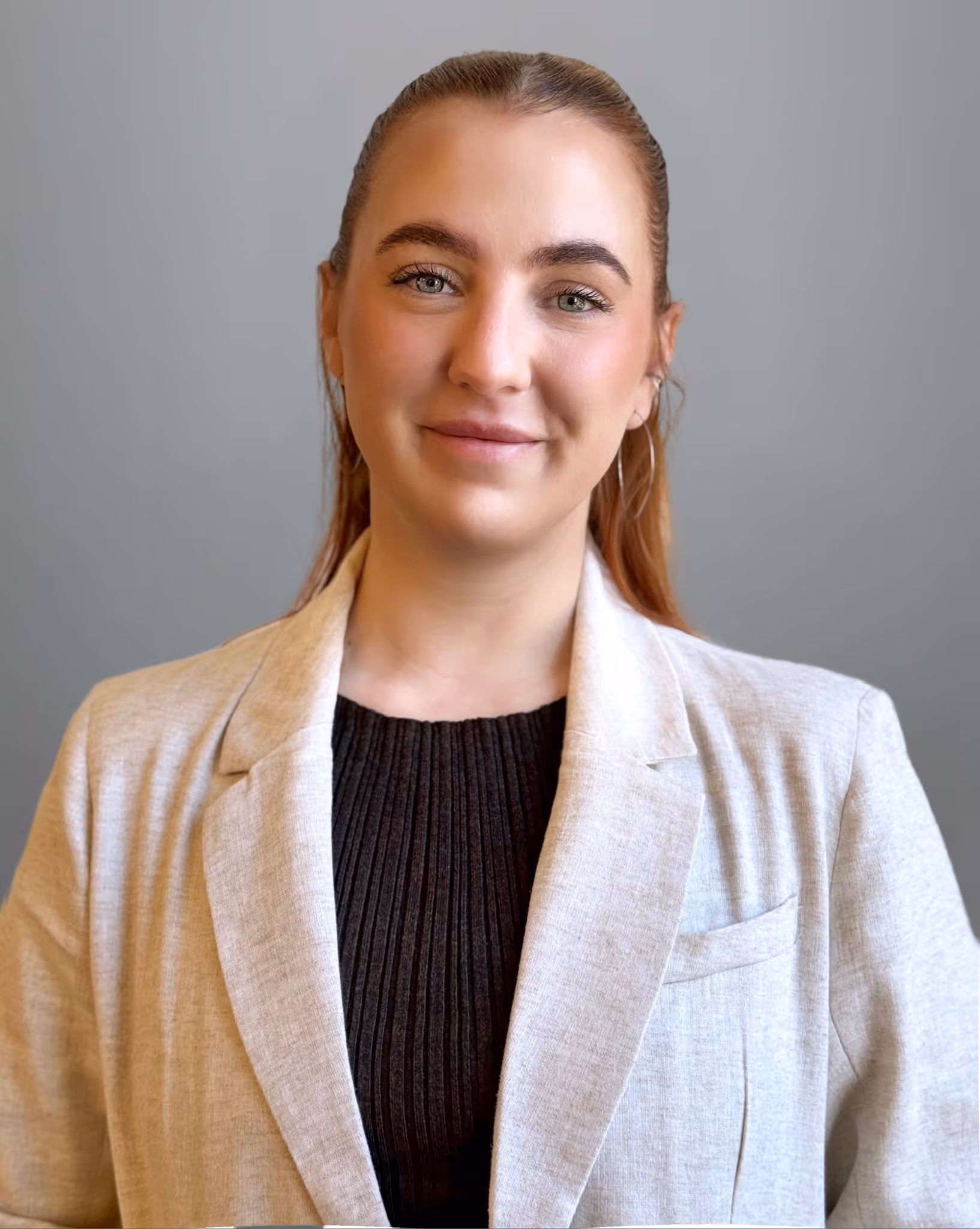 Taylor, a registered nurse at Lumin Health, delivering esketamine and ketamine therapy for anxiety, depression, and PTSD.