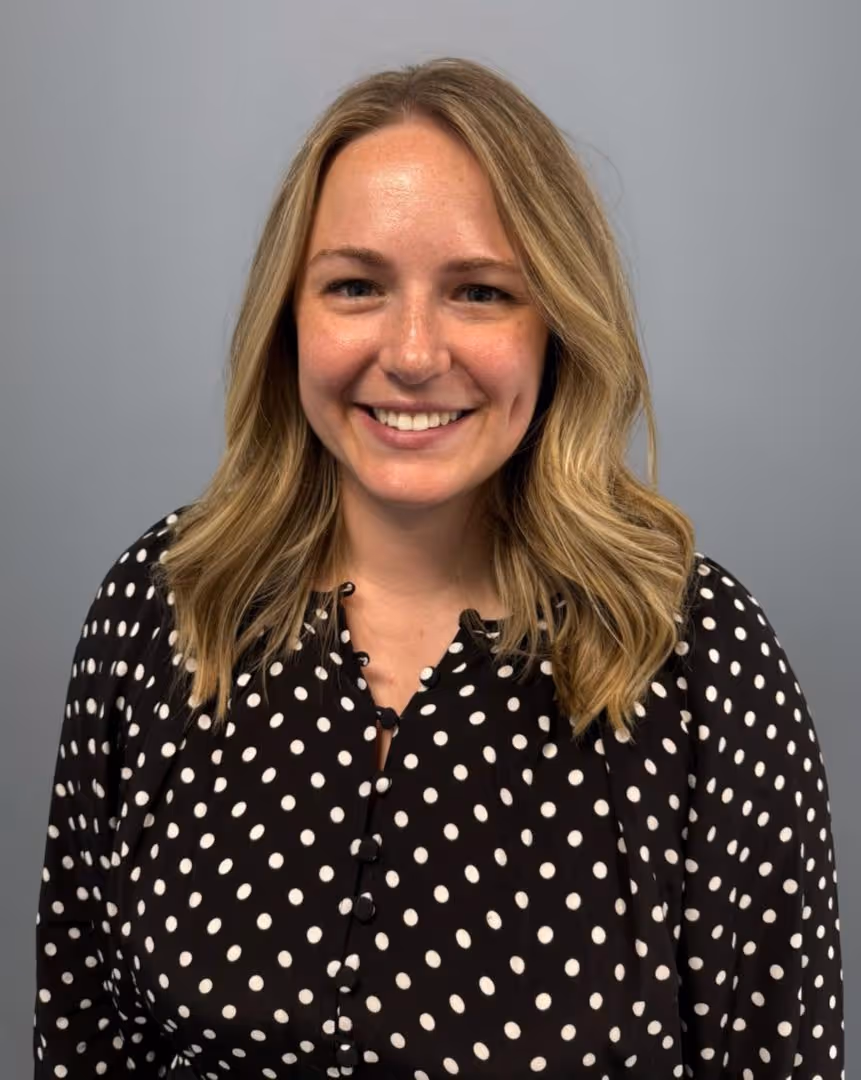 Anna, a registered nurse at Lumin Health, delivering esketamine and ketamine therapy for depression, anxiety, and PTSD.