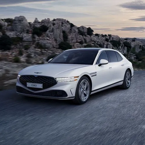 front 3/4 of Genesis G90