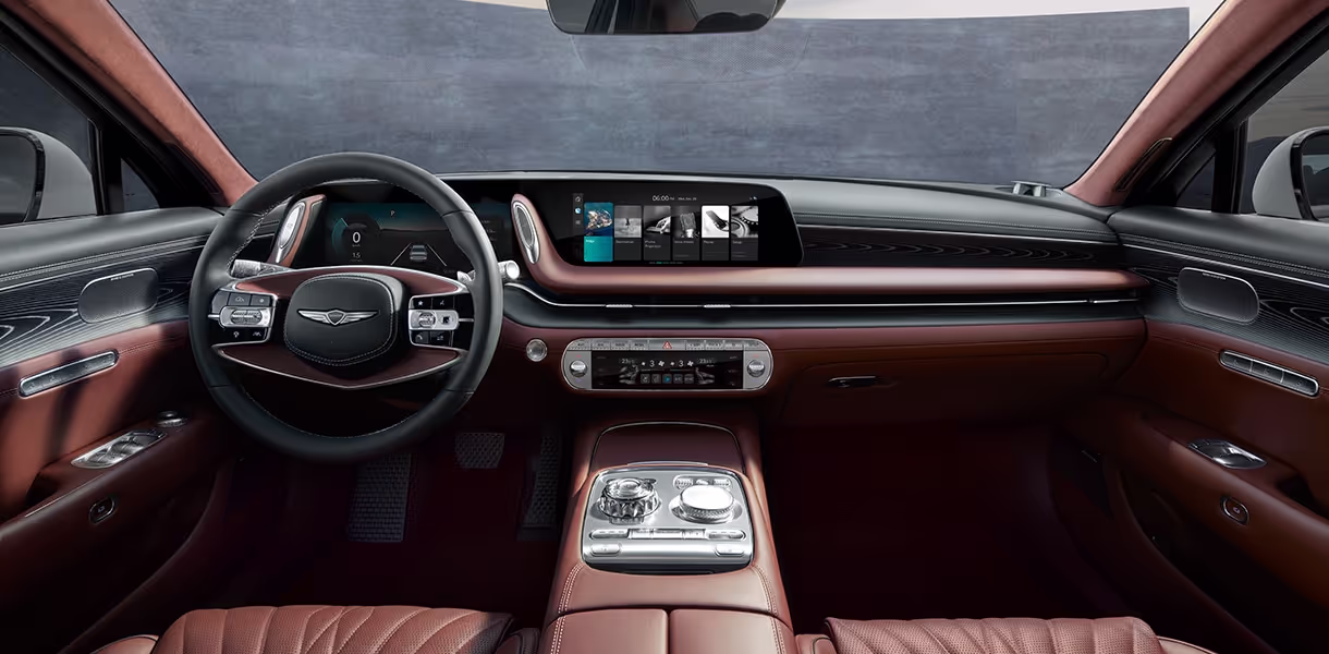 G90 front interior
