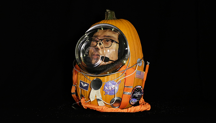 Pumpkin Spacesuit