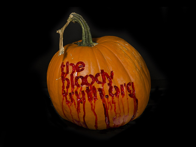 The Blatant Plug Kin