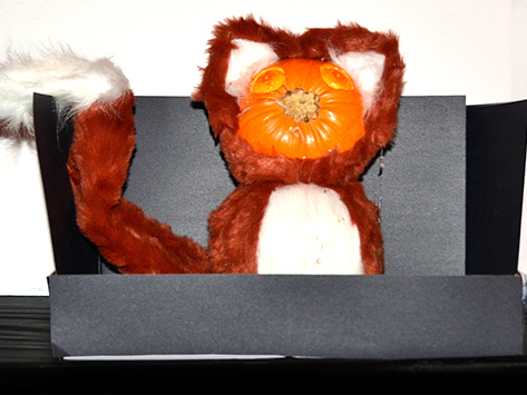 What Does The Fox Kin Say