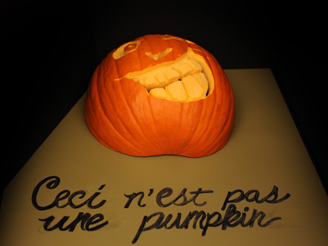 Un Kin (with Apologies To Magritte)