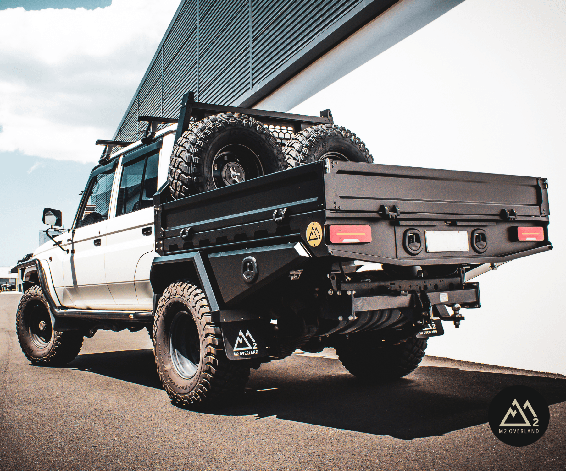 Toyota LandCruiser 79 Series with M2 Overland Trek-R tray setup
