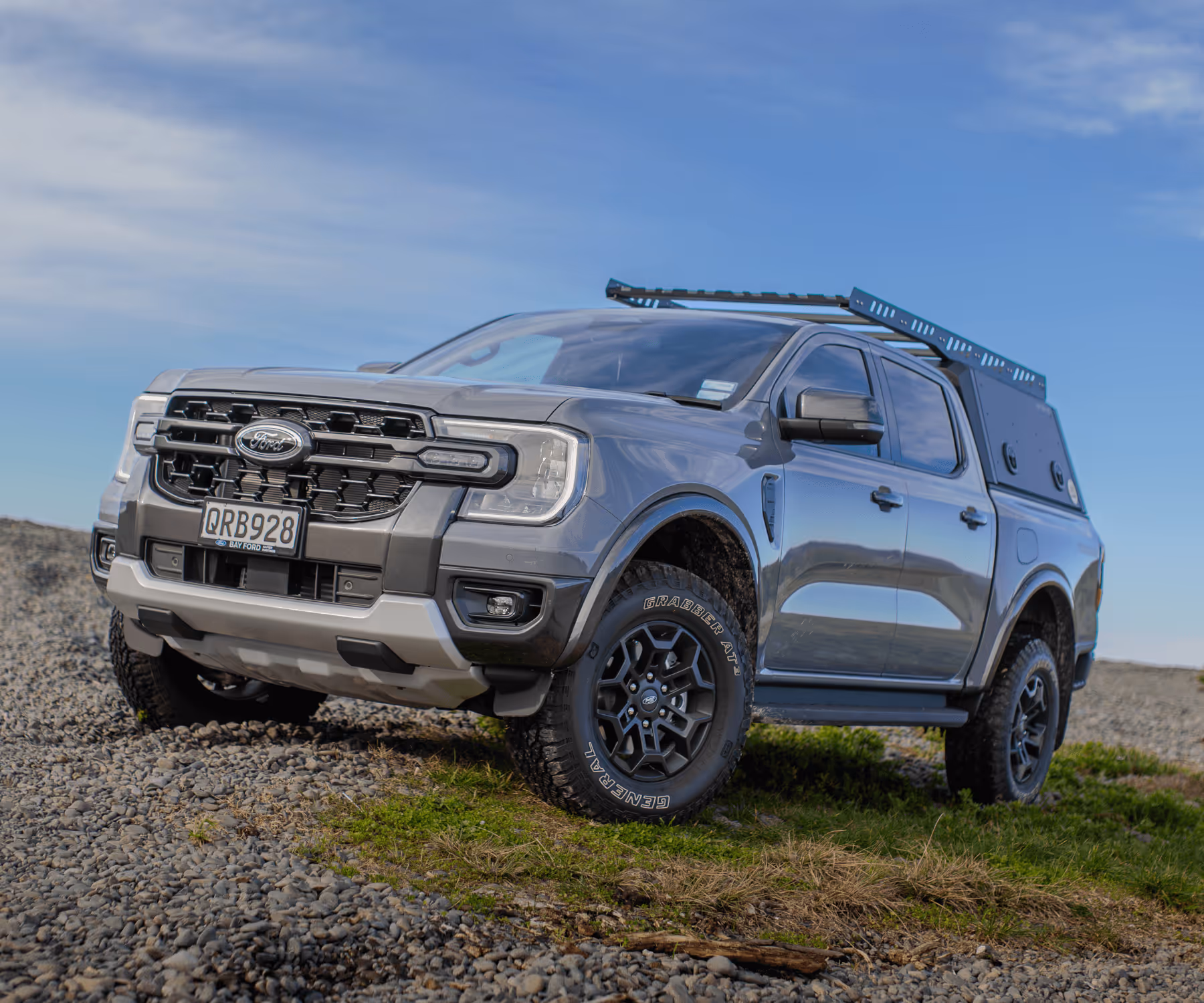 Ford Ranger with wellside canopy