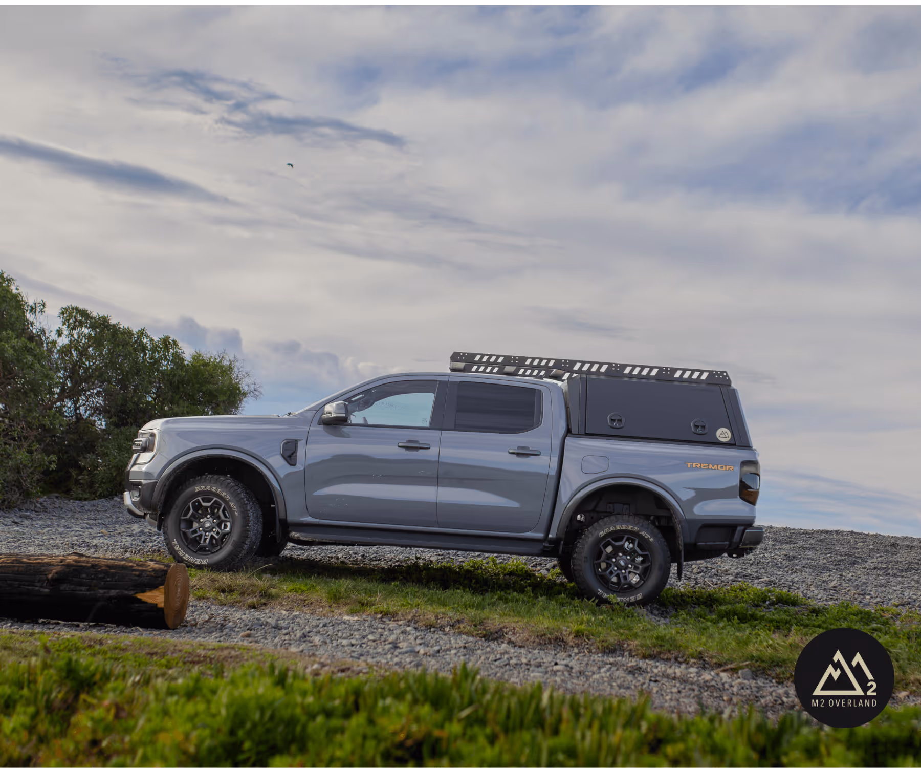 Ford Ranger with wellside canopy