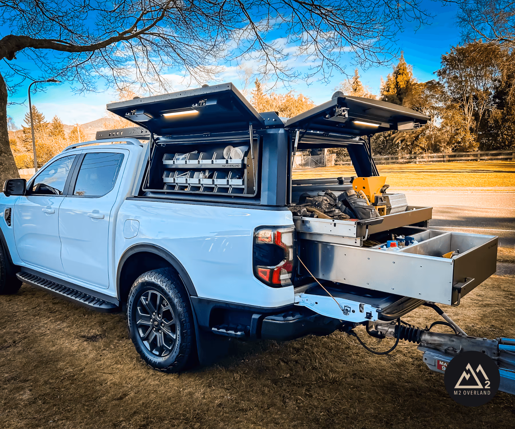 Ford Ranger with wellside canopy