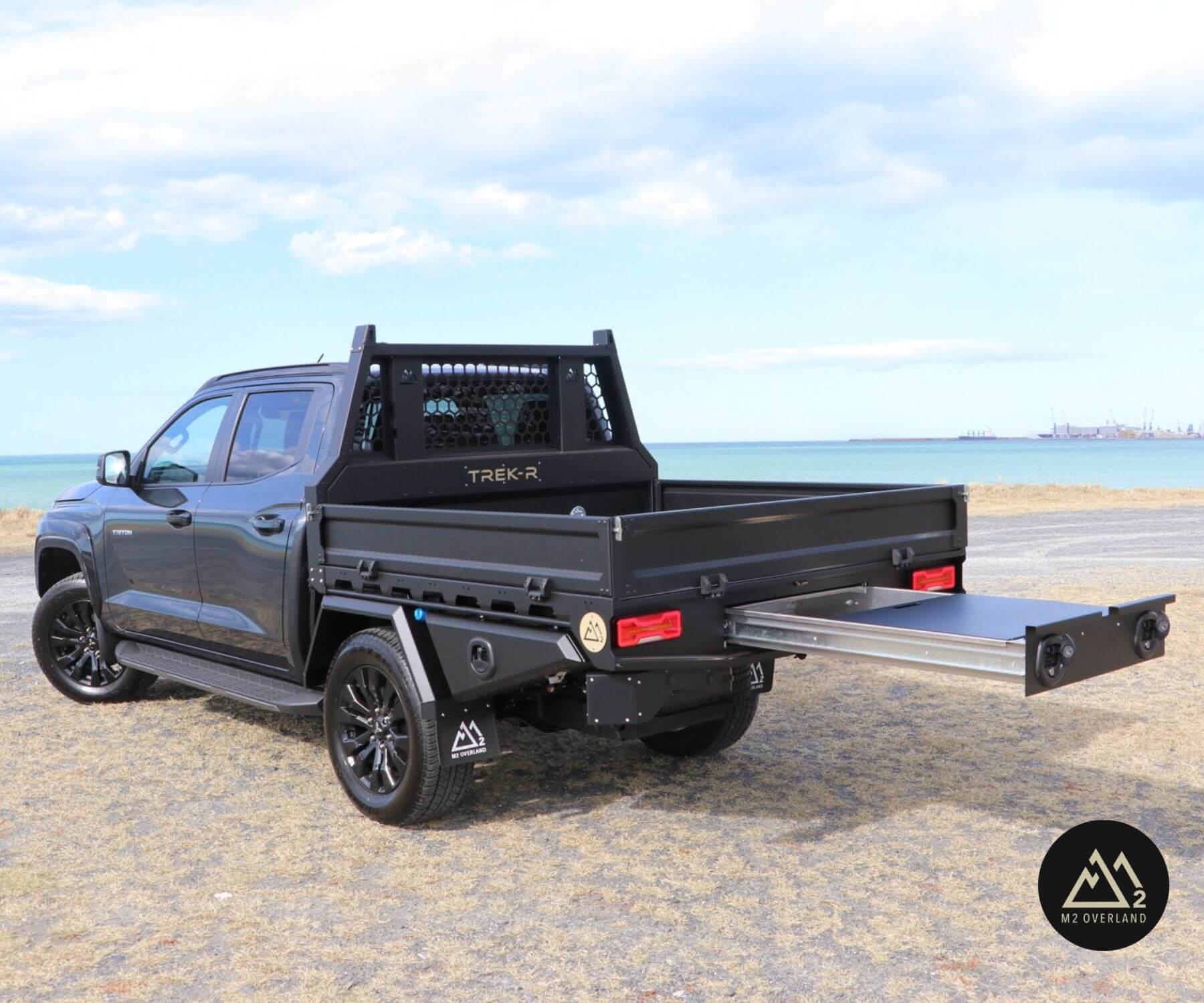 Mitsubishi Triton with  Trekr Tray System
