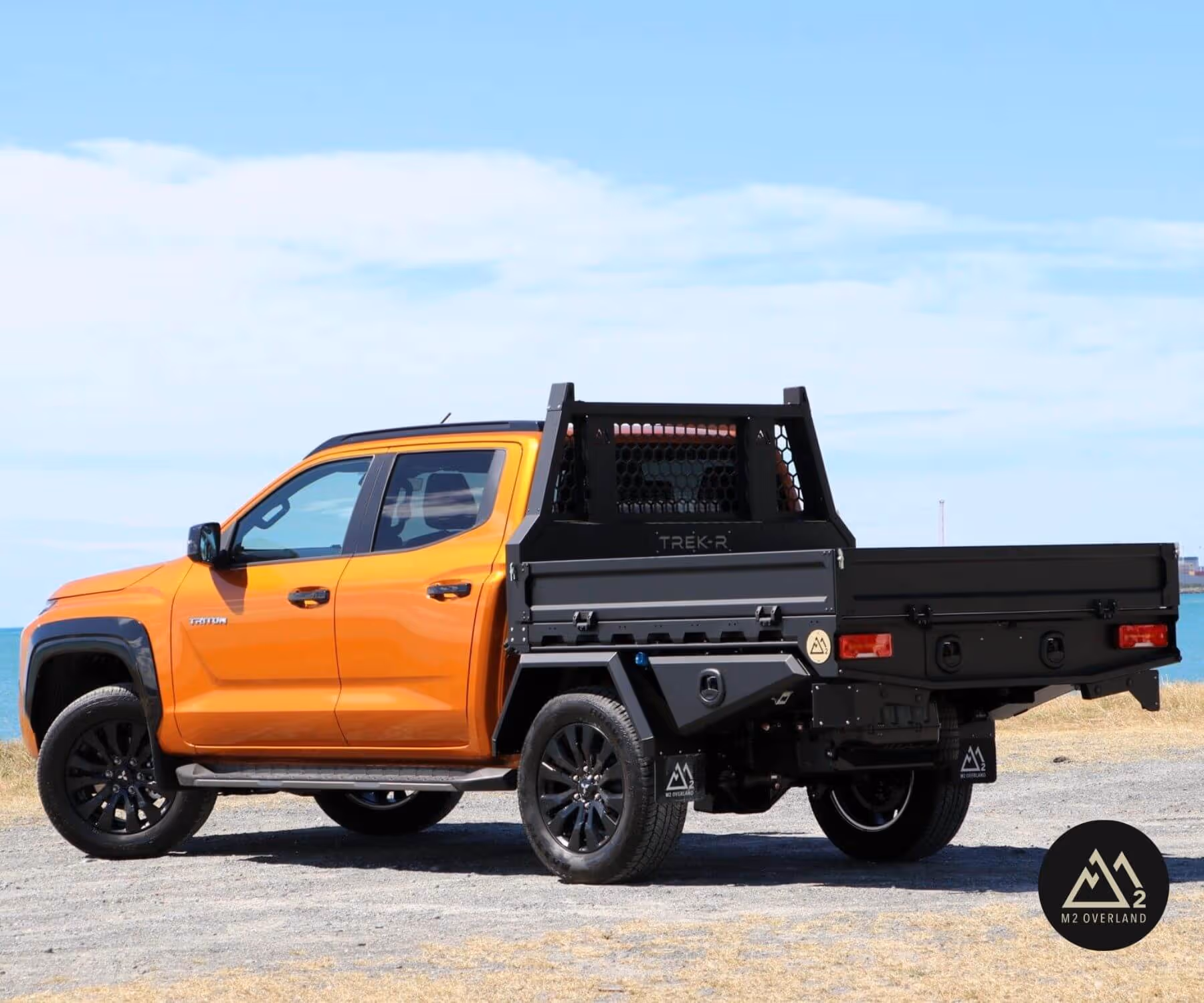 Mitsubishi Triton with  Trekr Tray System