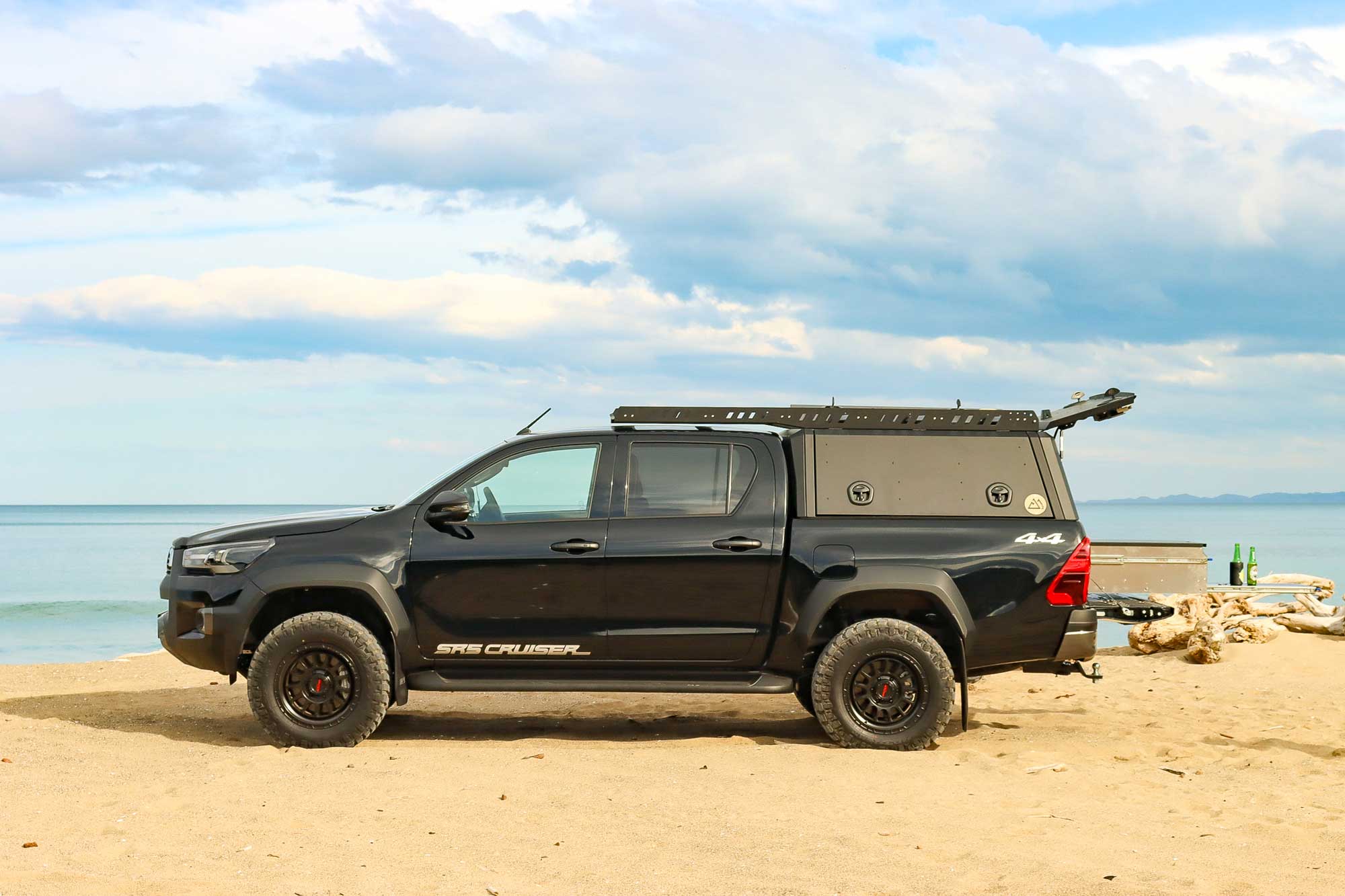 Jack Mayo Ute Tray & Canopy on the Beach