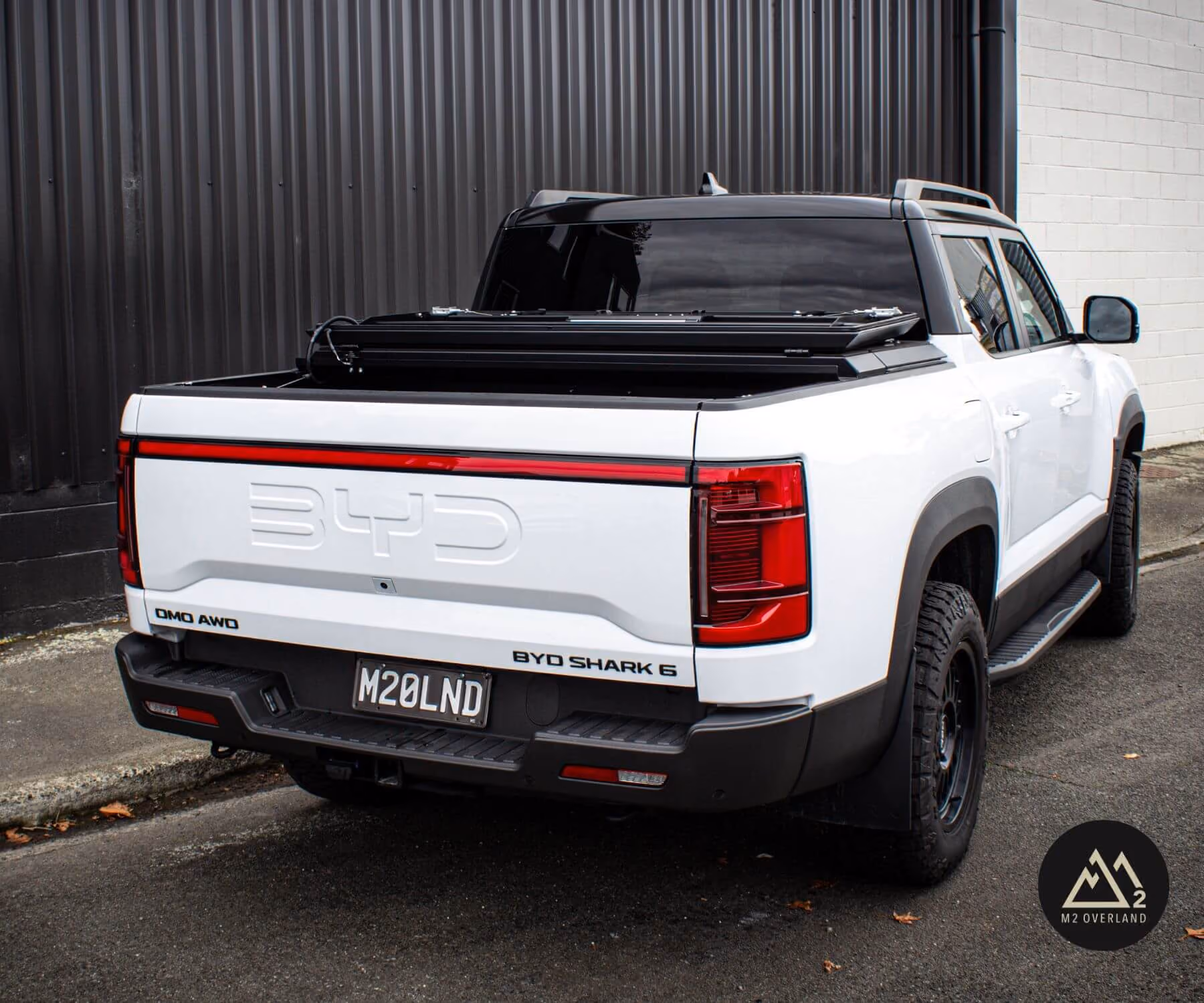 BYD Shark with M2 Overland Hard Lid 