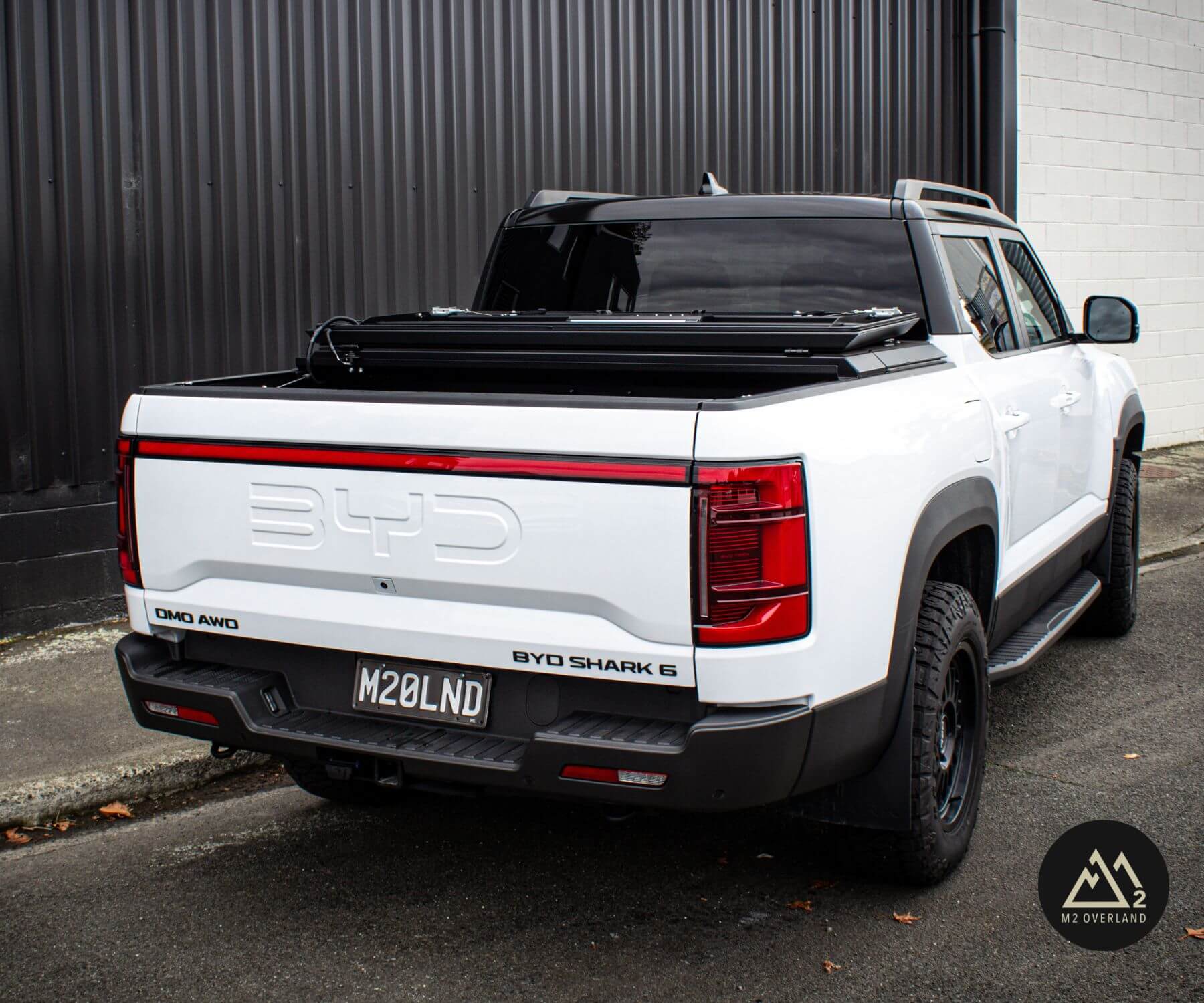 BYD Shark with M2 Overland Hard Lid 