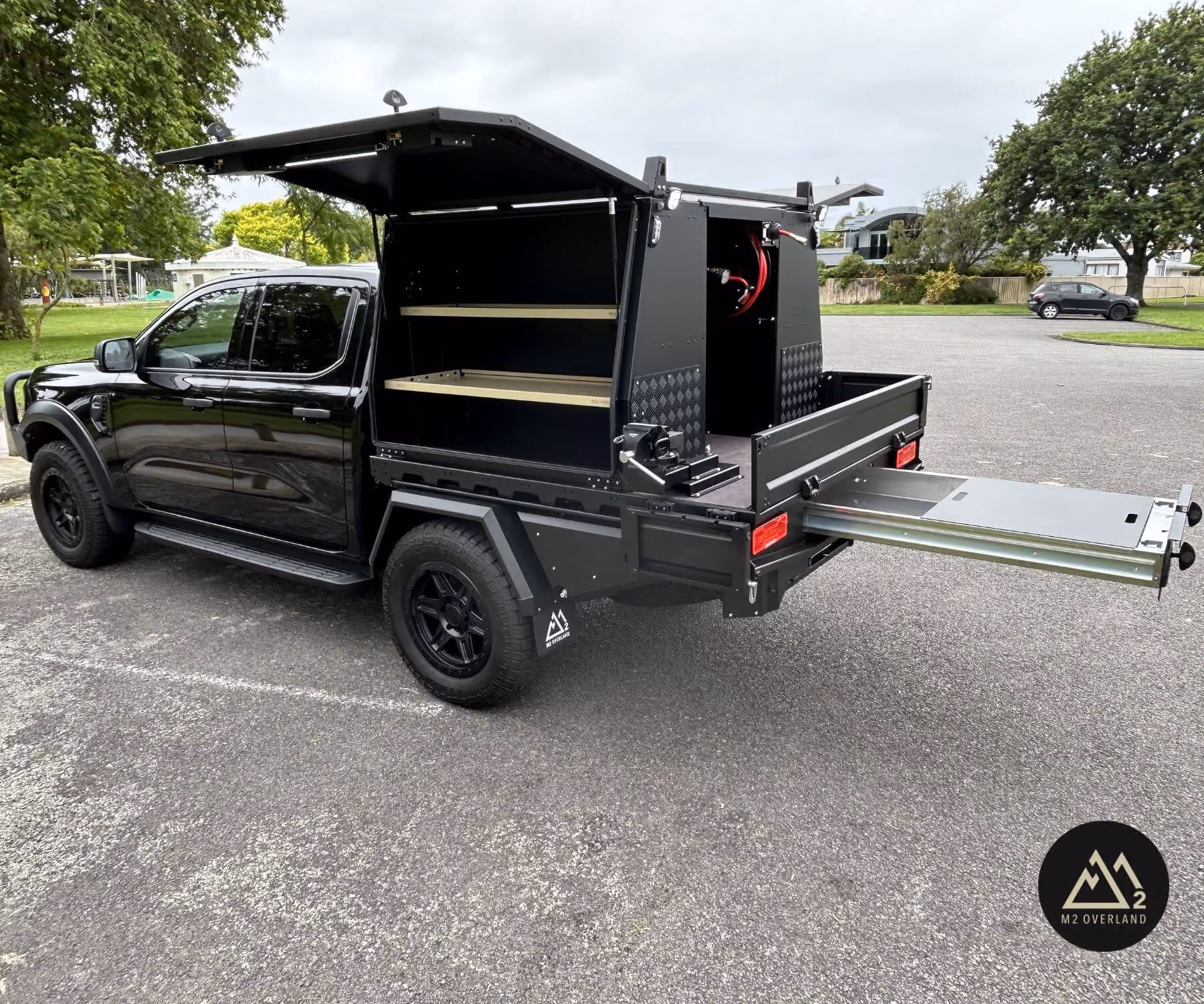 ford ranger with wellside canopy