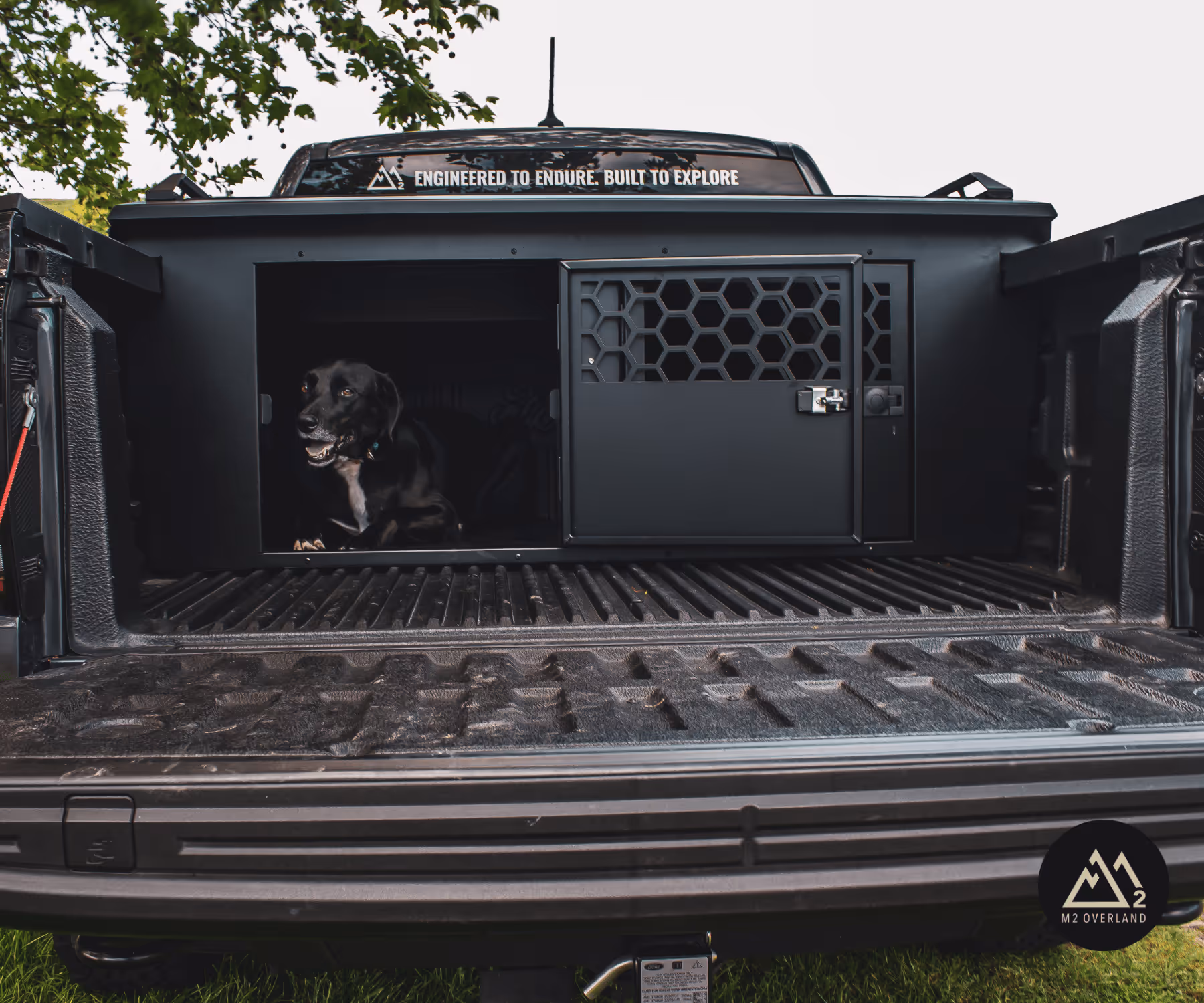 ute half dog box system