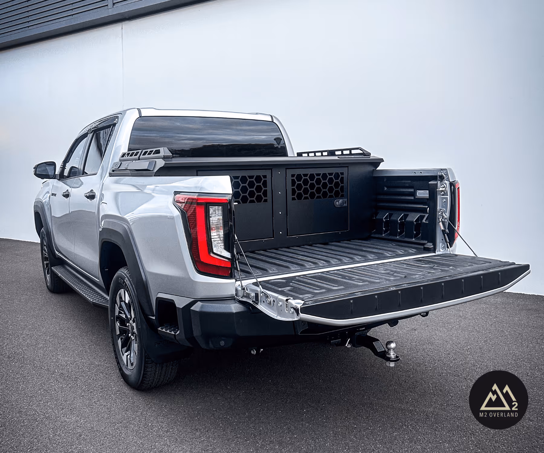 ute dog box system