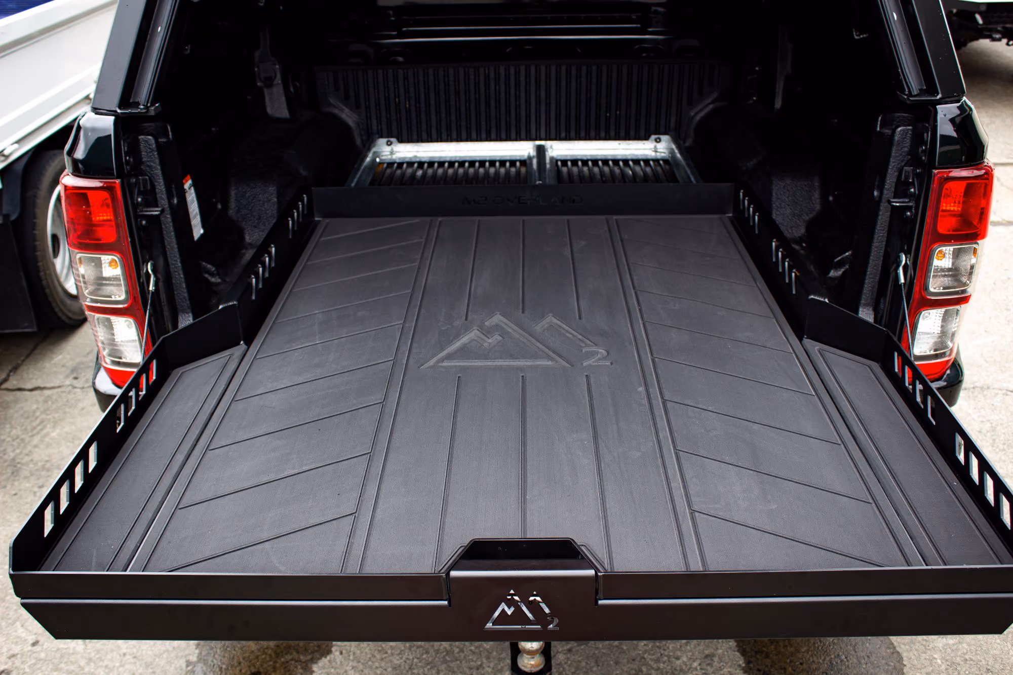 vault slider in ute