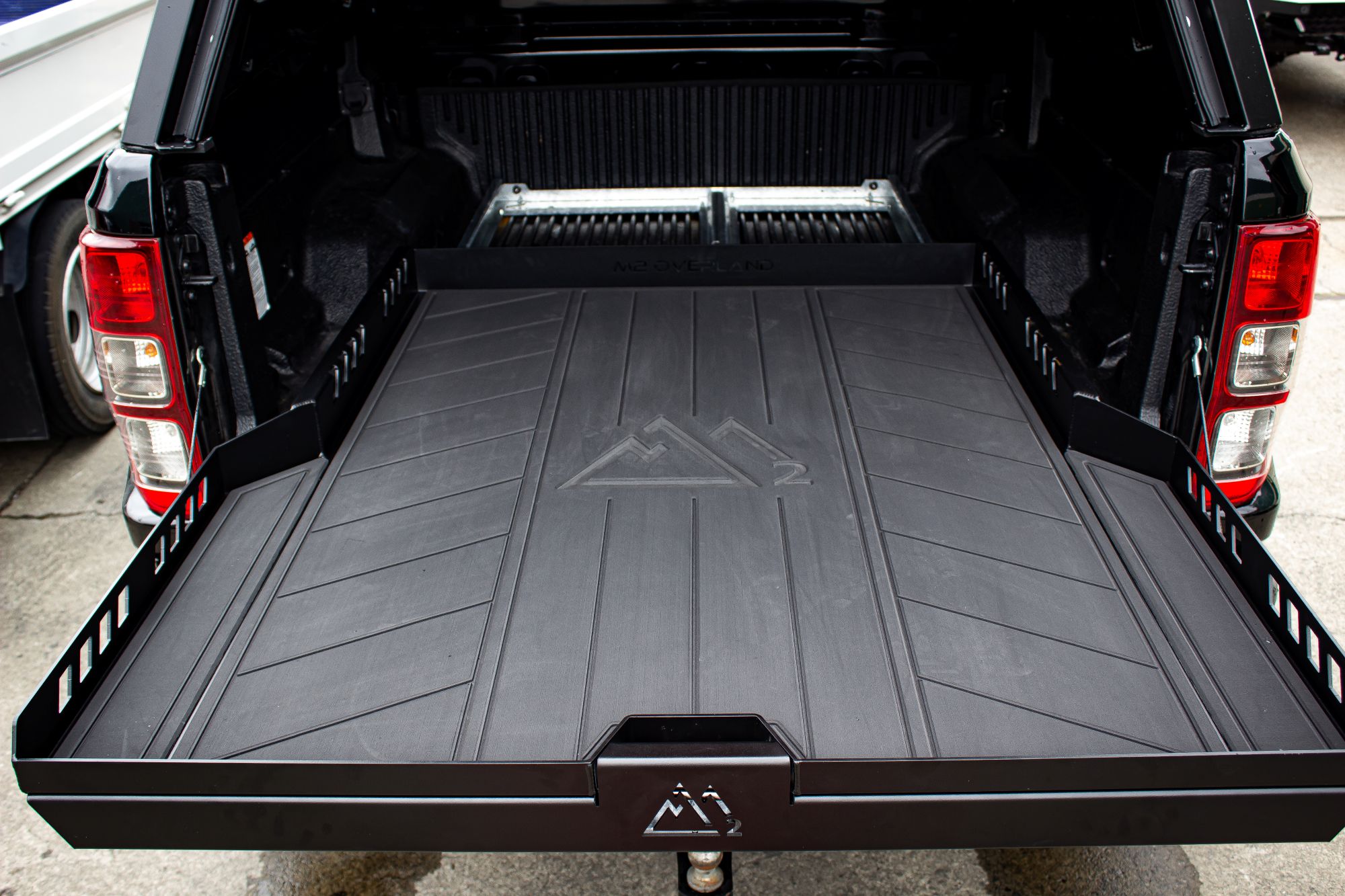 vault slider in ute