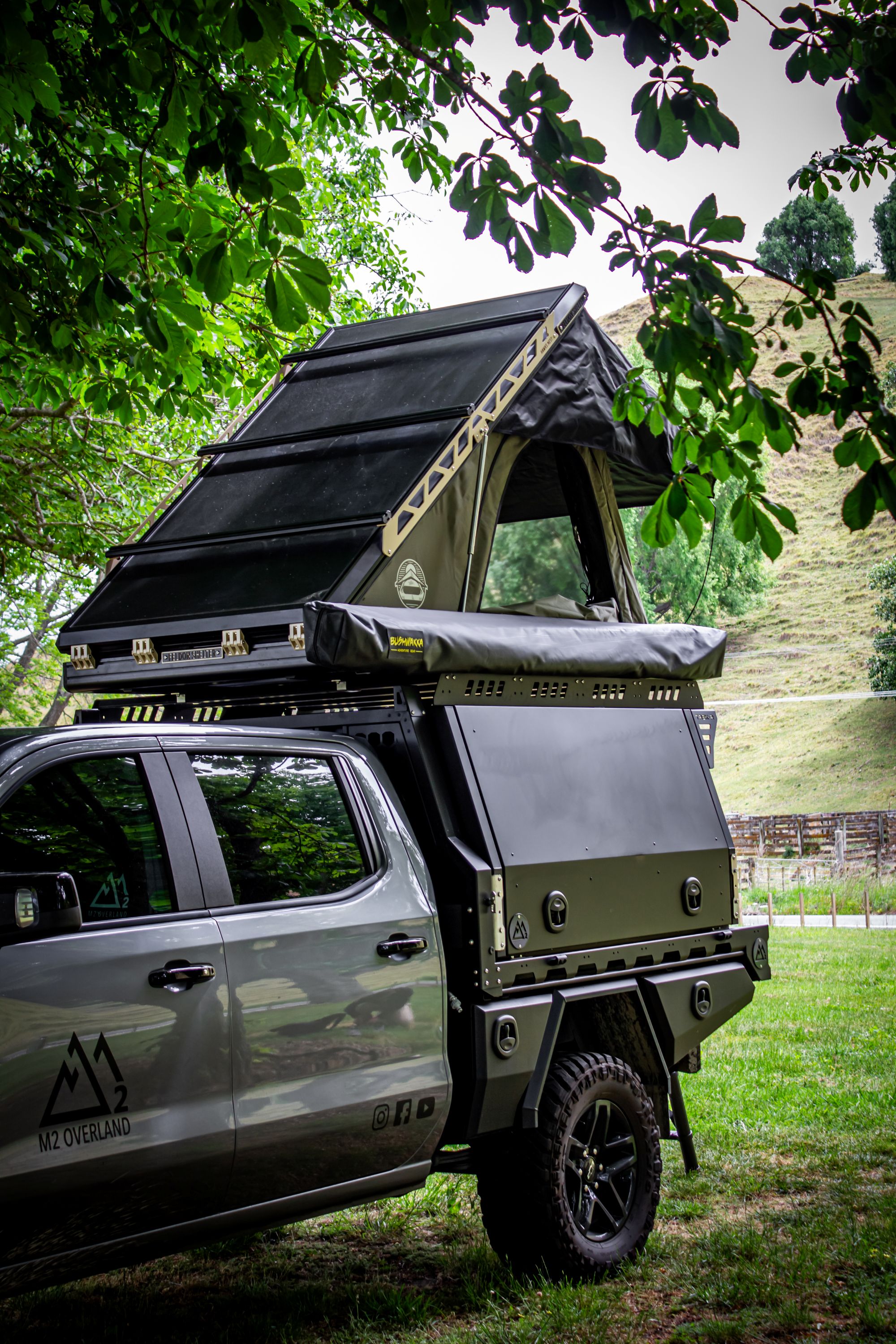 chev with canopy and roof top