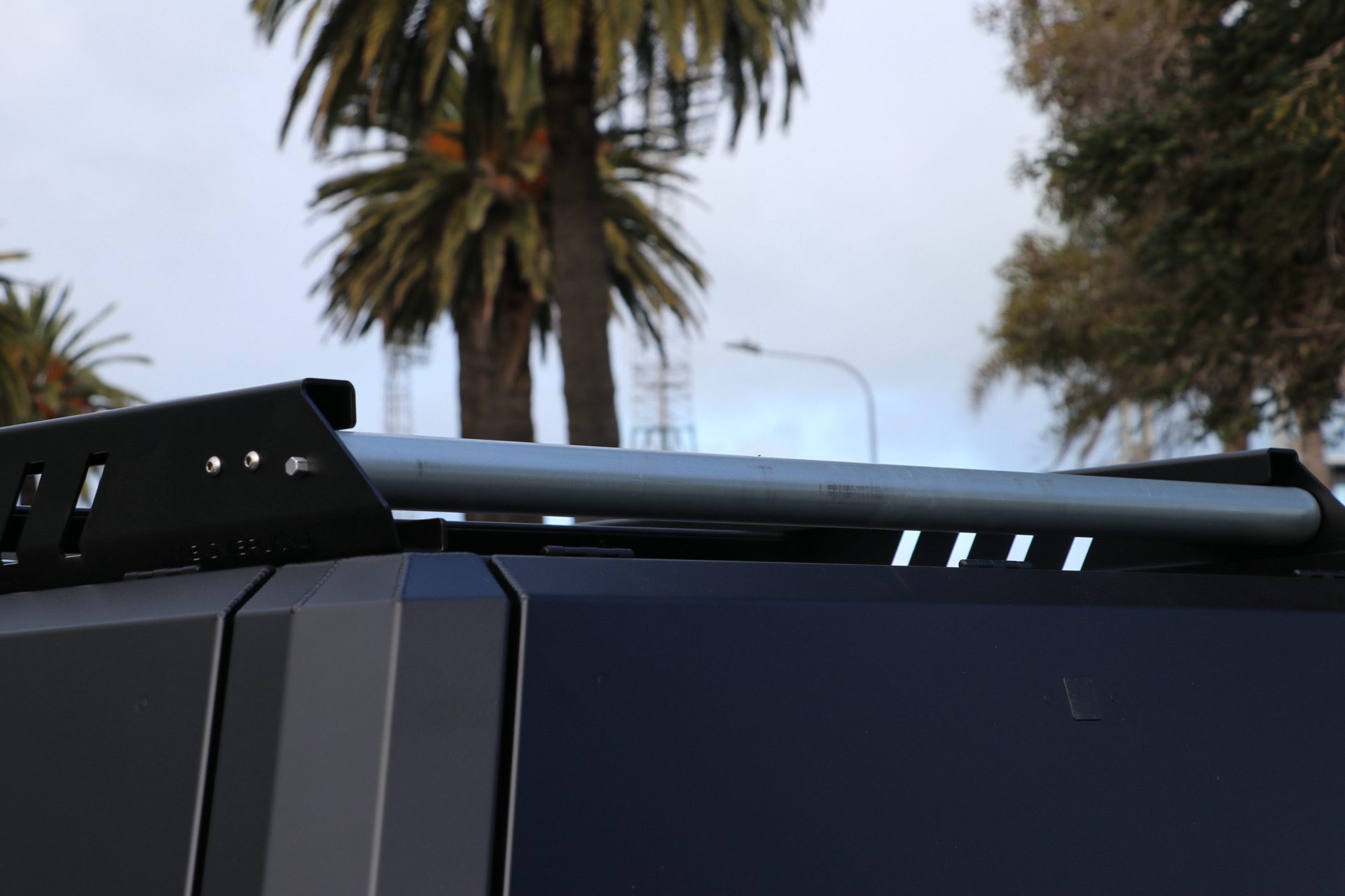 load bar on triton