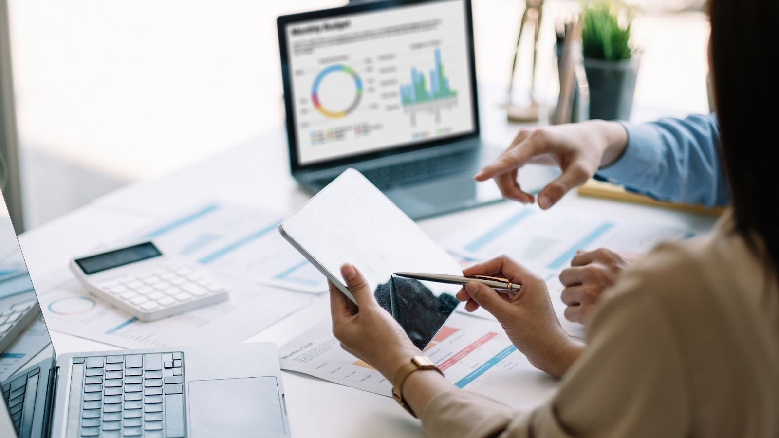 What are Accounts Receivable Management Solutions?