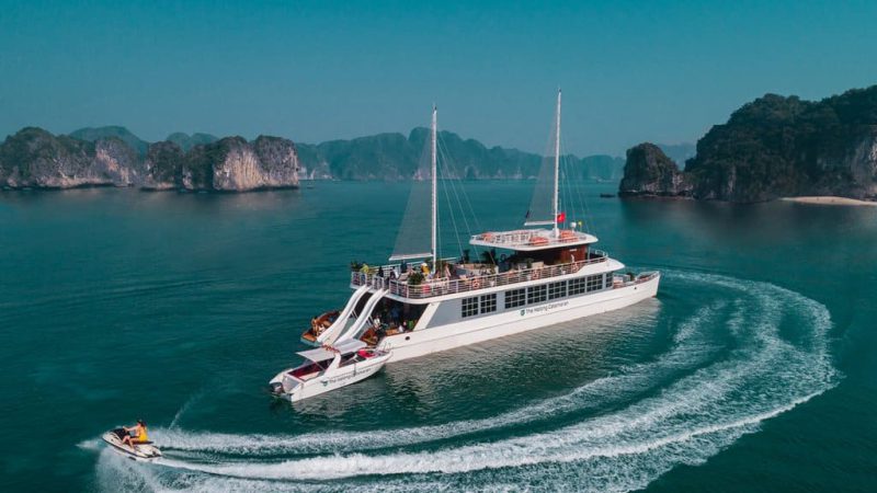 Du thuyền Catamaran