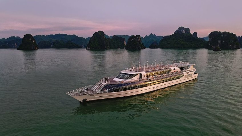Tour du thuyền 5 sao Hạ Long 1 ngày