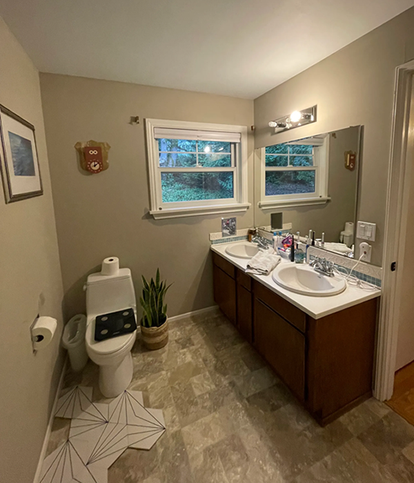 Bathroom Transformation: Outdated to Stylish in Bellevue