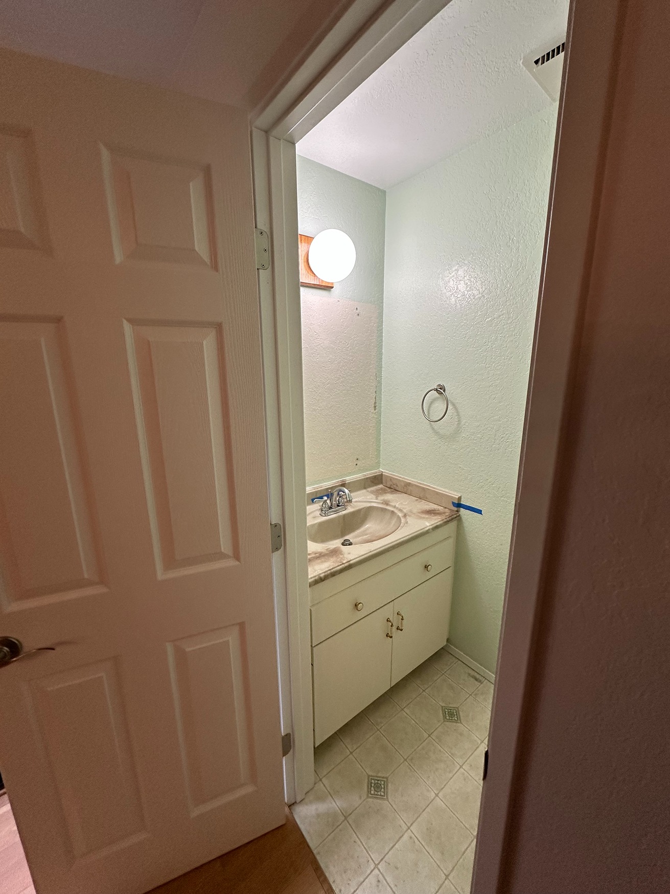 Stylish Powder Room Makeover – Woodinville Before