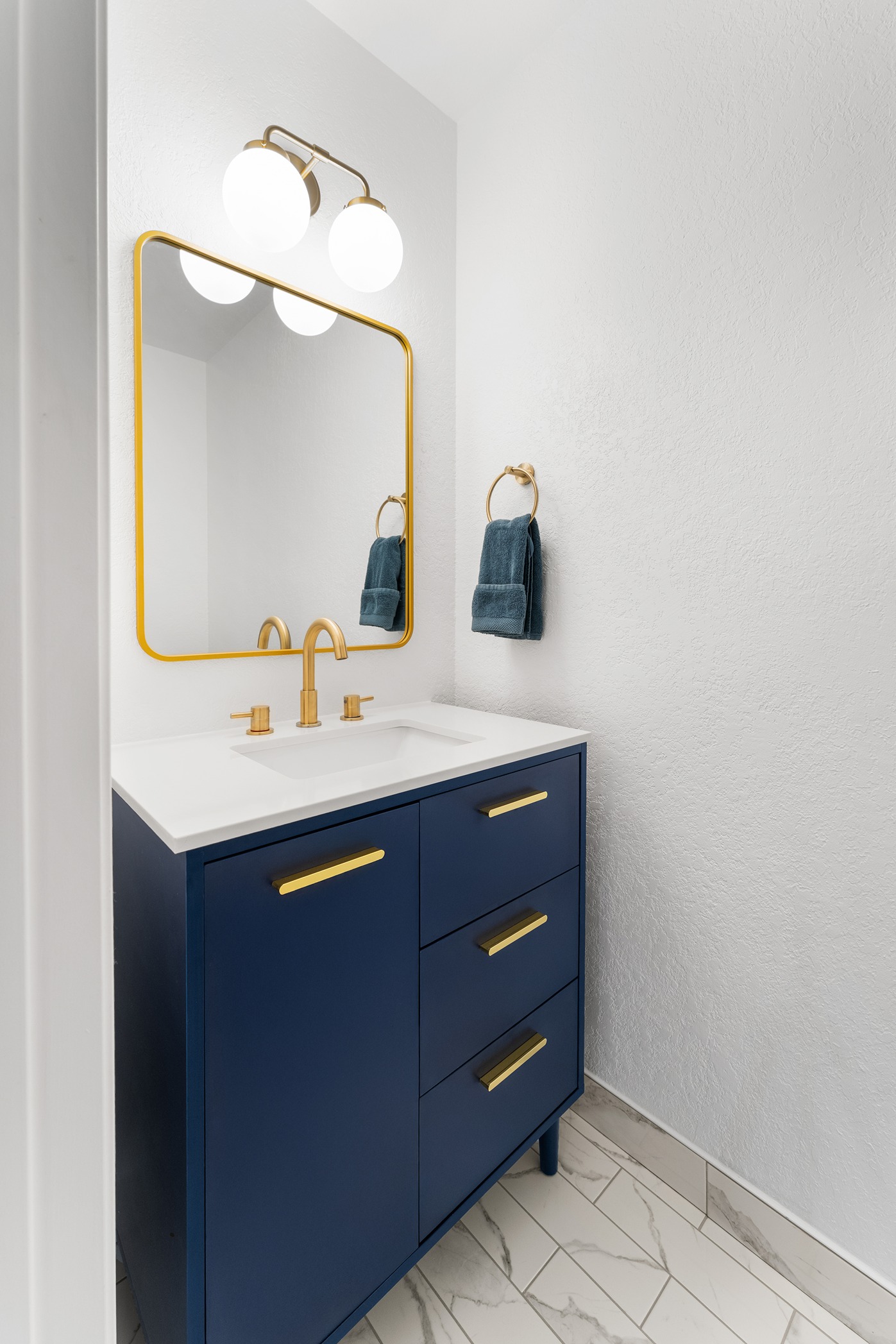 Stylish Powder Room Makeover – Woodinville After