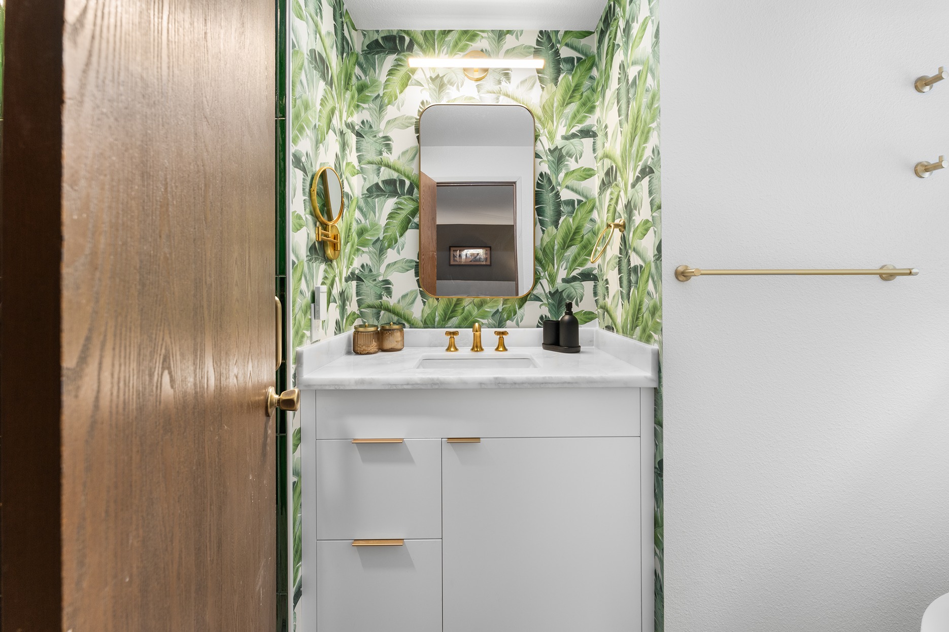 Elegant Master Bathroom Makeover –  Bothbell