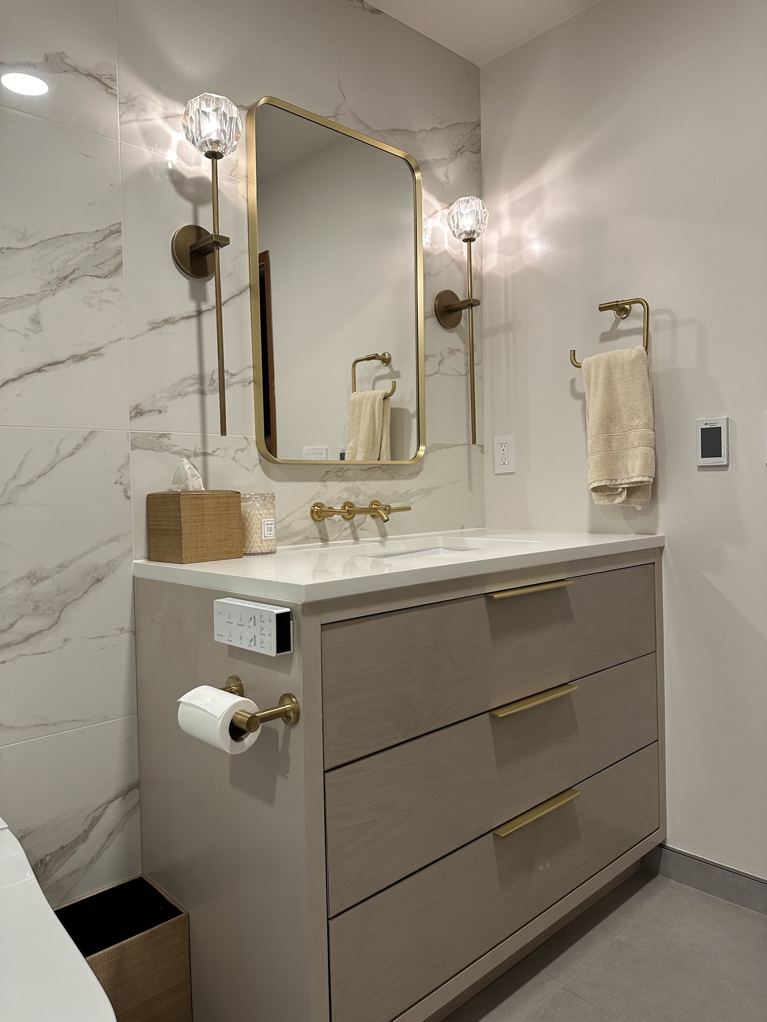 Full Revamp of a Bellevue Bathroom 