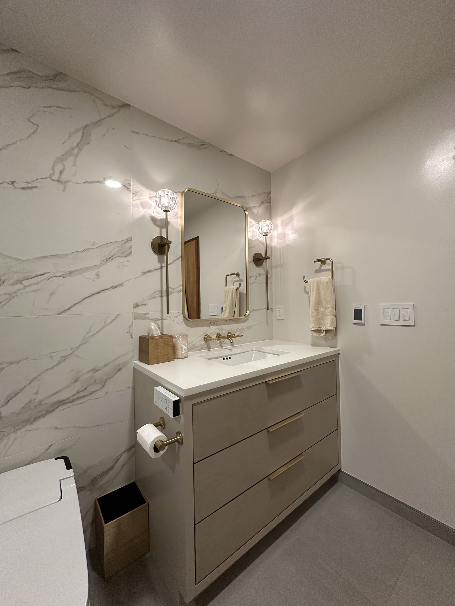 Full Revamp of a Bellevue Bathroom After