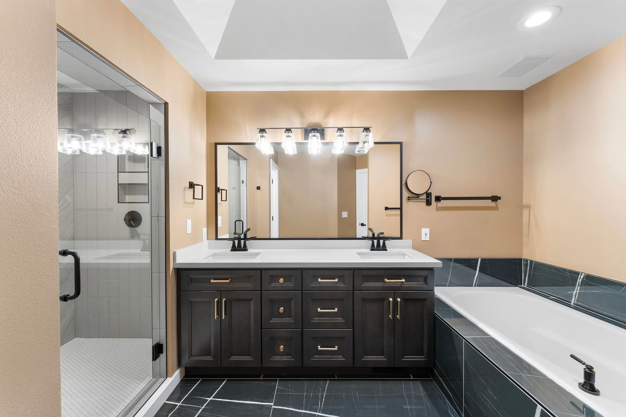 remodeling company in North Creek